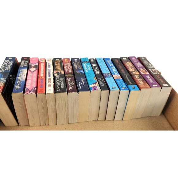 Mixed Lot Of 16 Romance Paperback Novels By Suzanne Brockmann Gena Showalter J.R - Picture 5 of 6